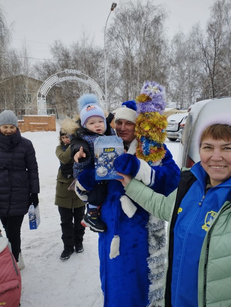 Подарки от ЛДПР пришли к маленьким жителям Большого Нагаткино - УлСити -  новости Ульяновска